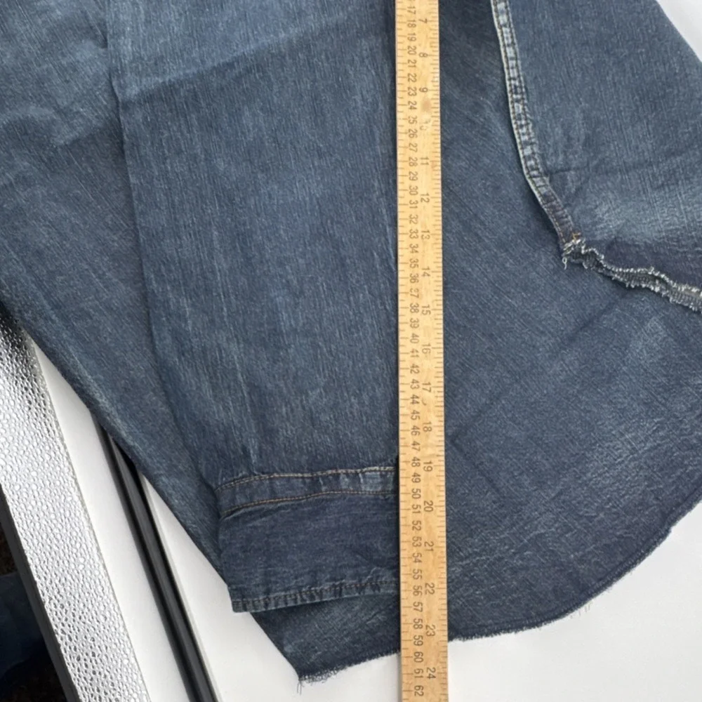 Yellowstone Dutton Ranch Western Denim XL Shirt Snap Button Cowboy TV Show Ranch - Picture 8 of 10